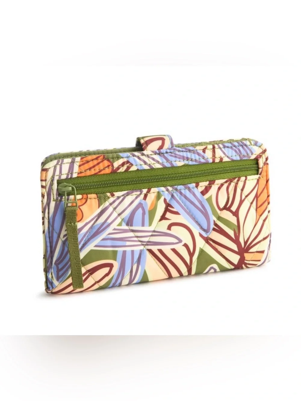Vera Bradley inches 75